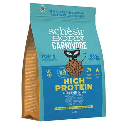 Schesir Adult Born Carnivore Somonlu ve Ringa Balıklı Yetişkin Kedi Maması 1.25 Kg